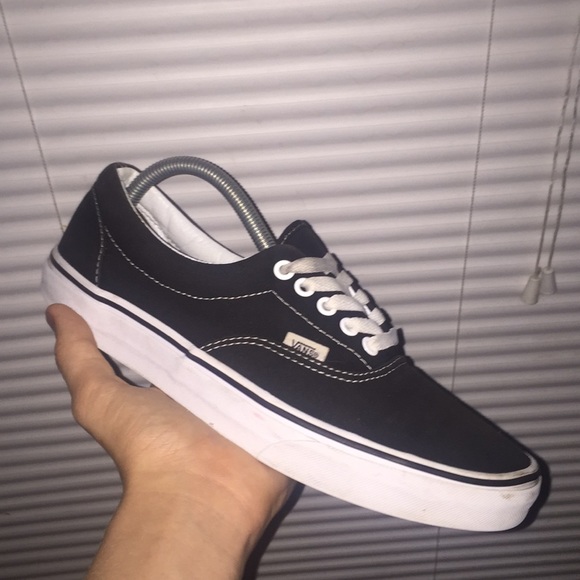 vans era black mens